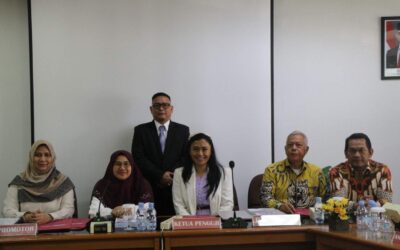 Seminar Hasil penelitian 1 Program Studi Doktor Hukum a.n Ibnu Akhyat